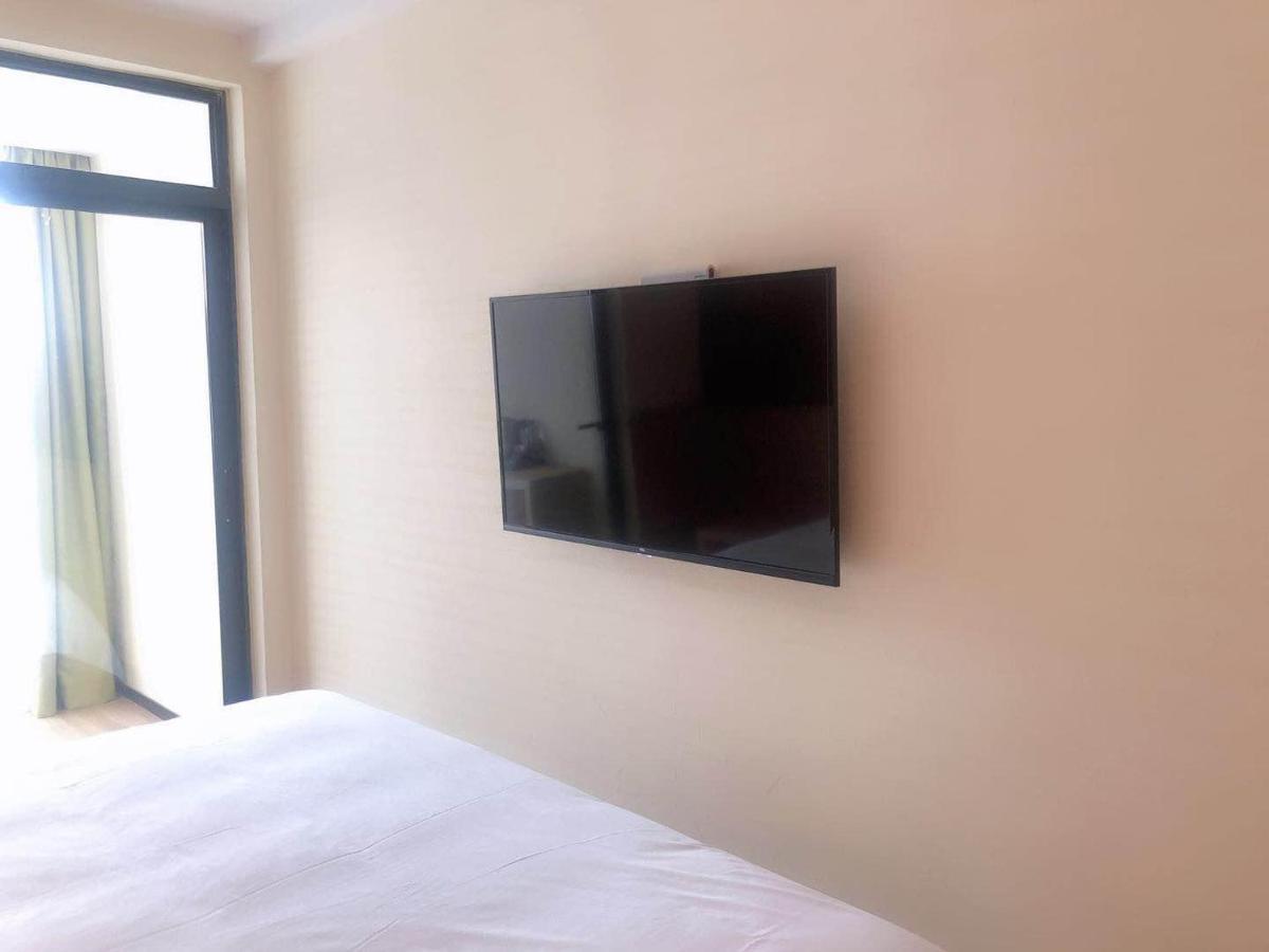 Iu Hotel Guiyang Olympic Sports Center China Resources Vientiane מראה חיצוני תמונה